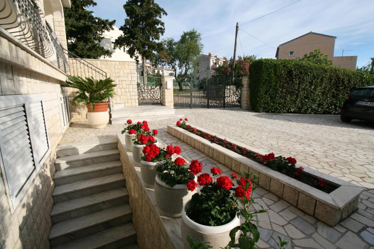 Apartments Lonzor I Selce Exterior foto